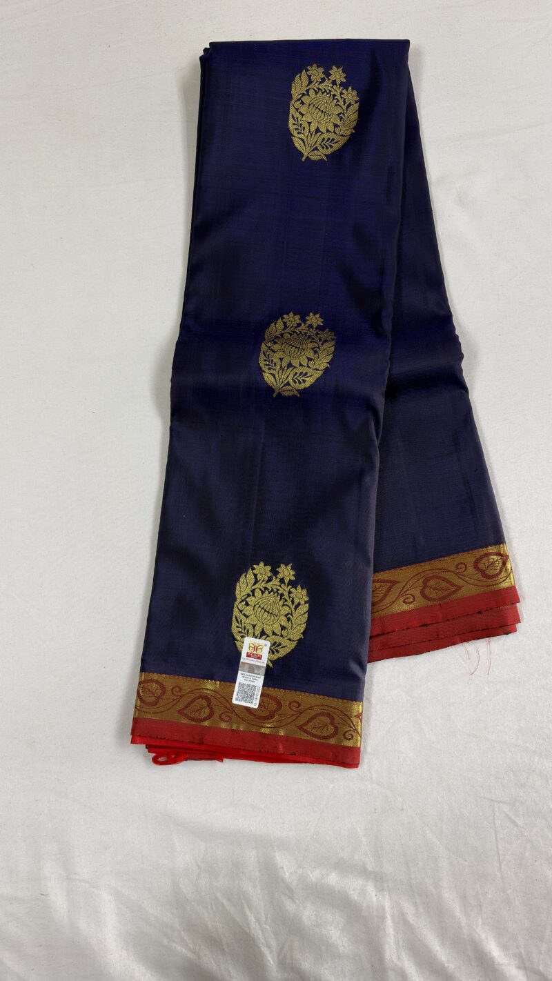 kanchipuram silk saree