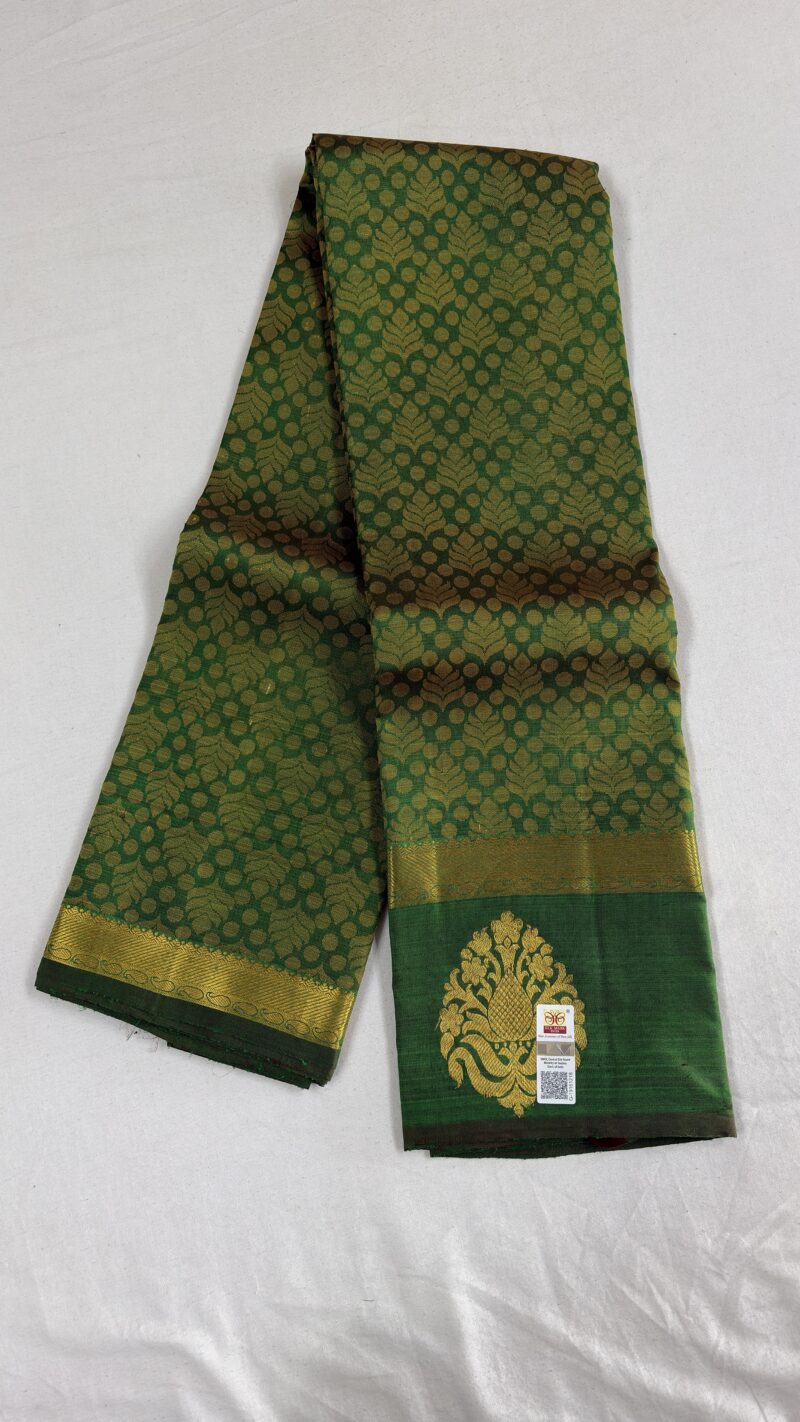 kanchipuram silk saree
